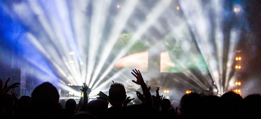 自动化构建的手机号群发平台